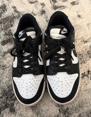 Nike panda dunks 7.5 thumbnail 1