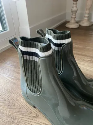 SERRA Women's Size 9 Olive Green Striped Slip-on Rubber Rain Boots New thumbnail 3