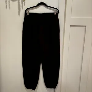 Nike Therma Fit Dark Maroon High Waist Women's Jogger Elastic Waist Size Large thumbnail 5