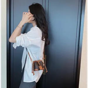 Elegant Brown Leather Bucket Bag thumbnail 3