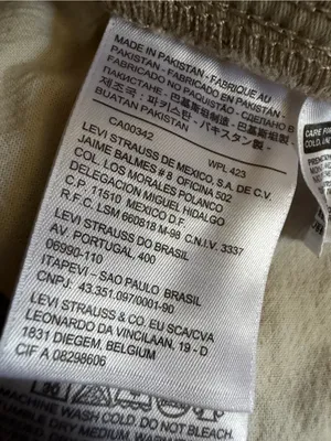 Levi’s Tan Elastic Waist Jeans Size 12 thumbnail 4
