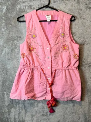 Roopa Pemmaraju Anthropologie Embroidered Beaded Vneck Blouse Medium Pink Cotton thumbnail 1