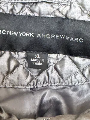 Marc New York Andrew Marc Women’s XL Metallic Silver Quilted Vest Asymmetrical Z thumbnail 4