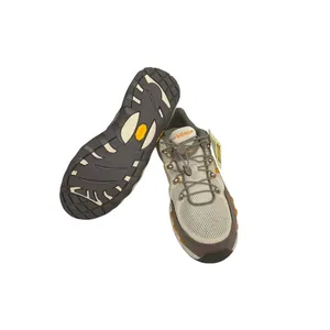 NWT New Balance x Vibram 920 Outdoor Gray Yellow Water Shoes Size Women's 8.5 thumbnail 3