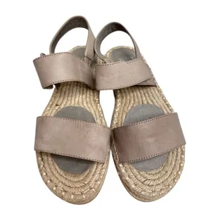 Eileen Fisher Sandals‎ Size 6 Gray Slingback Espadrille Open Toe Shoes thumbnail 3