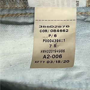 Hollister Jeans Curvy Ultra High Rise Mom Jeans Belted Raw Hem Size 7 Regular‎ thumbnail 10