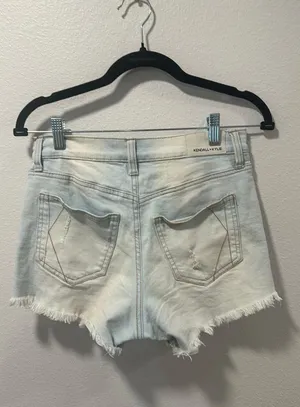 Jean Shorts thumbnail 2