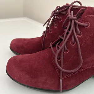 Clarks Suede Lace Up Booties Burgundy Purple Size 6 thumbnail 10