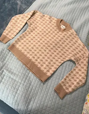 Abercrombie Houndstooth Sweater thumbnail 1