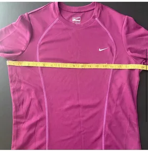 Nike Athletic Shirt Moisture-Wicking Top thumbnail 4