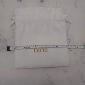 DIOR White STORAGE cover/pouch/dust bag Small DUST BAG New No Tag thumbnail 3
