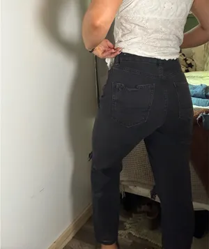 Black American Eagle Jeans Outfitters Distressed thumbnail 5
