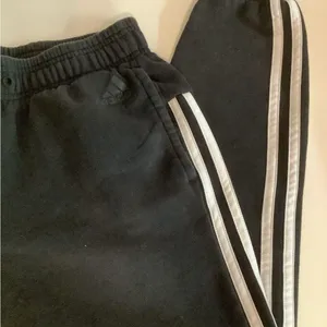 Adidas Size XS Black and White Track Pants with Signature Stripes. Preloved thumbnail 4