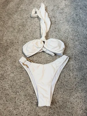 SheIn White Halter Bikini thumbnail 3