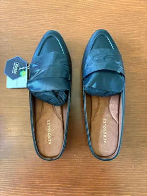 Aerosoles Black Leather Mules Women’s 10 W thumbnail 2