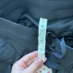 Lululemon Athletica dance pants thumbnail 2