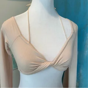 Edikted Celeste Off Shoulder Twist Crop Top Size XS thumbnail 5