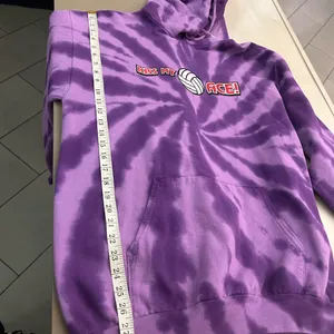 Hoodie Purple Tie-Dye Hoodie with Volleyball Graphic L/G/G Great Shape!! thumbnail 9