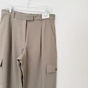 [Abercrombie & Fitch] Harper Tailored Ultra Wide Leg Cargo Pants NWT Size 31/12L thumbnail 6