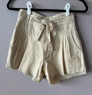 Free People One Womens Ivory Penny High-Waisted Paper Bag Tie Waist Short Size 2 thumbnail 1