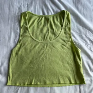 American Eagle Green Cropped Tank thumbnail 1