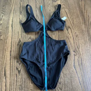 Aerie Womens Black Ribbed Cut Out Ring One Piece Monokini Swim Suit Size Large thumbnail 9