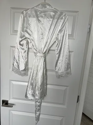 White Lace Robe thumbnail 2