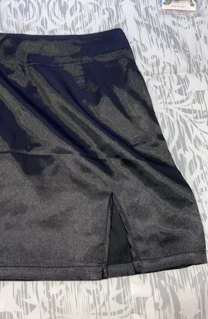 Silk Black Mini Skirt thumbnail 2