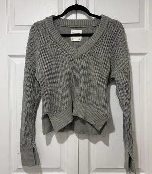 Abercrombie Chunky V-Neck Sage Green Knit Sweater thumbnail 1