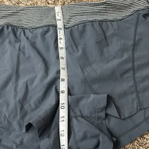 Zella Grey Workout Running Shorts Sz XL thumbnail 5