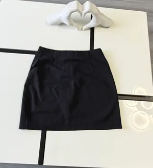 PrettyLittleThing Black Mock-Wrap Mini Skirt with Buttons - Size US 2 / UK 6 thumbnail 3