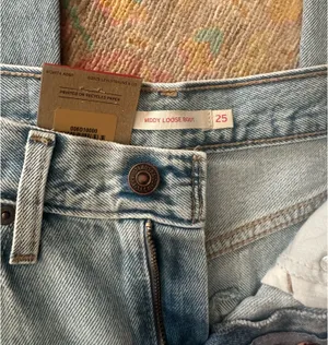 Levi’s Jeans thumbnail 2