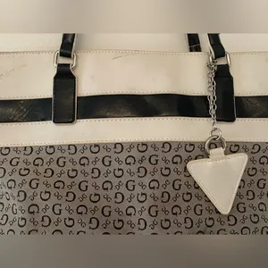 Guess Black & White Patterned Logo Tote Shoulder Purse Bag thumbnail 3