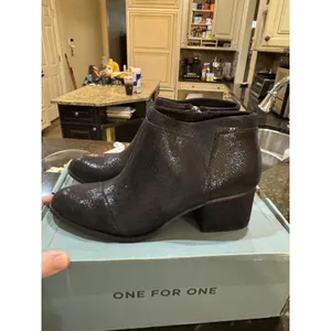 Toms Loren Shimmer Metallic Black Crackle Boots Booties Size‎ 8.5 thumbnail 3