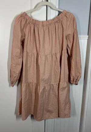 Saks‎ Fifth Avenue off the shoulder Linen cotton Tiered Dress in a peachy pink thumbnail 1