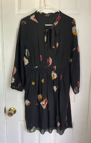 Madewell Short Dress VNeck Collar Tie Leaf Print Black Sheer Long Sleeves Size 1 thumbnail 1
