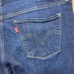 Levi's 515 Bootcut Jeans Dark Blue Denim Wash Mid Rise Zip Stretch Classic Sz 14 thumbnail 10