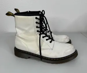Dr. Martens 1460 Y Softie Ankle‎ Boots Size 7 thumbnail 1
