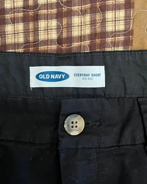Old Navy Everyday Shorts thumbnail 3