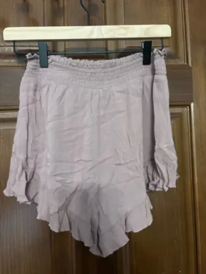 Dusty Mauve Ruffle High Waisted Flowy Shorts thumbnail 2