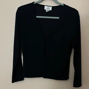 MK Knits Black Long Sleeve Top Size M thumbnail 1