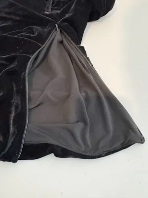 Lovers Friends Willa Top Size Small Black Velvet Asymmetric Ruched Mob Wife Chic thumbnail 9