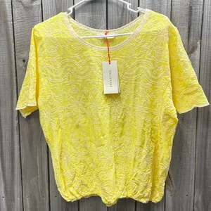 NWT yellow floral embroidered top size XL stretchy bottom hem bohemian‎ hippie thumbnail 2