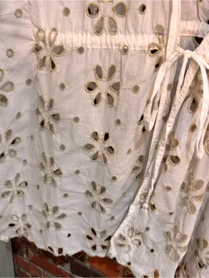 Surf Gypsy womens floral eyelet lace swim cover-up dress tunic cream M thumbnail 3