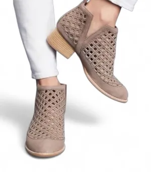Jeffrey Campbell Tan Perforated Suede Block Heel Ankle‎ Boots Size 8 thumbnail 1