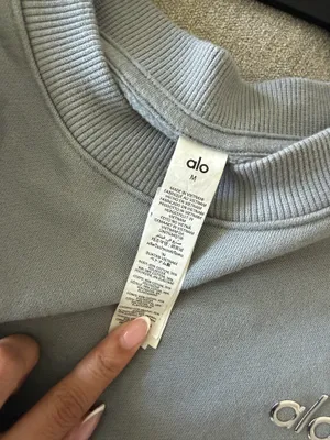 Alo Cropped Accolade Crewneck lunar grey thumbnail 2