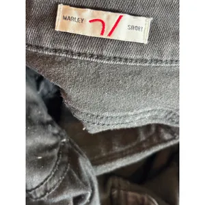 Vigoss Marley Distressed Denim Shorts Faded Black Frayed Hem Size 26 thumbnail 2