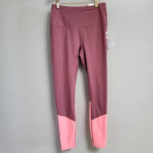 NEW Reebok Highrise Leggings Women's Size XS thumbnail 2
