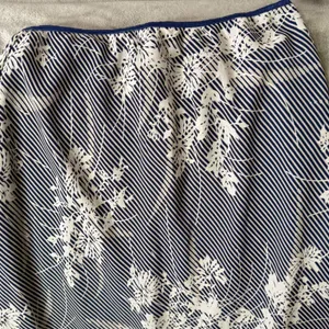 Womens Floral Handkerchief Layered Hem Midi Skirt Size L Blue Flowy Asymmetric thumbnail 9