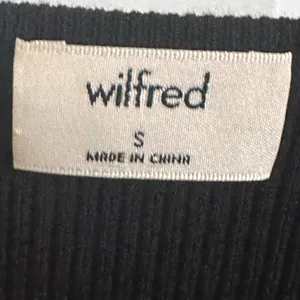 Aritzia Wilfred Cut-Out Knit Top in Black (Size S) thumbnail 6